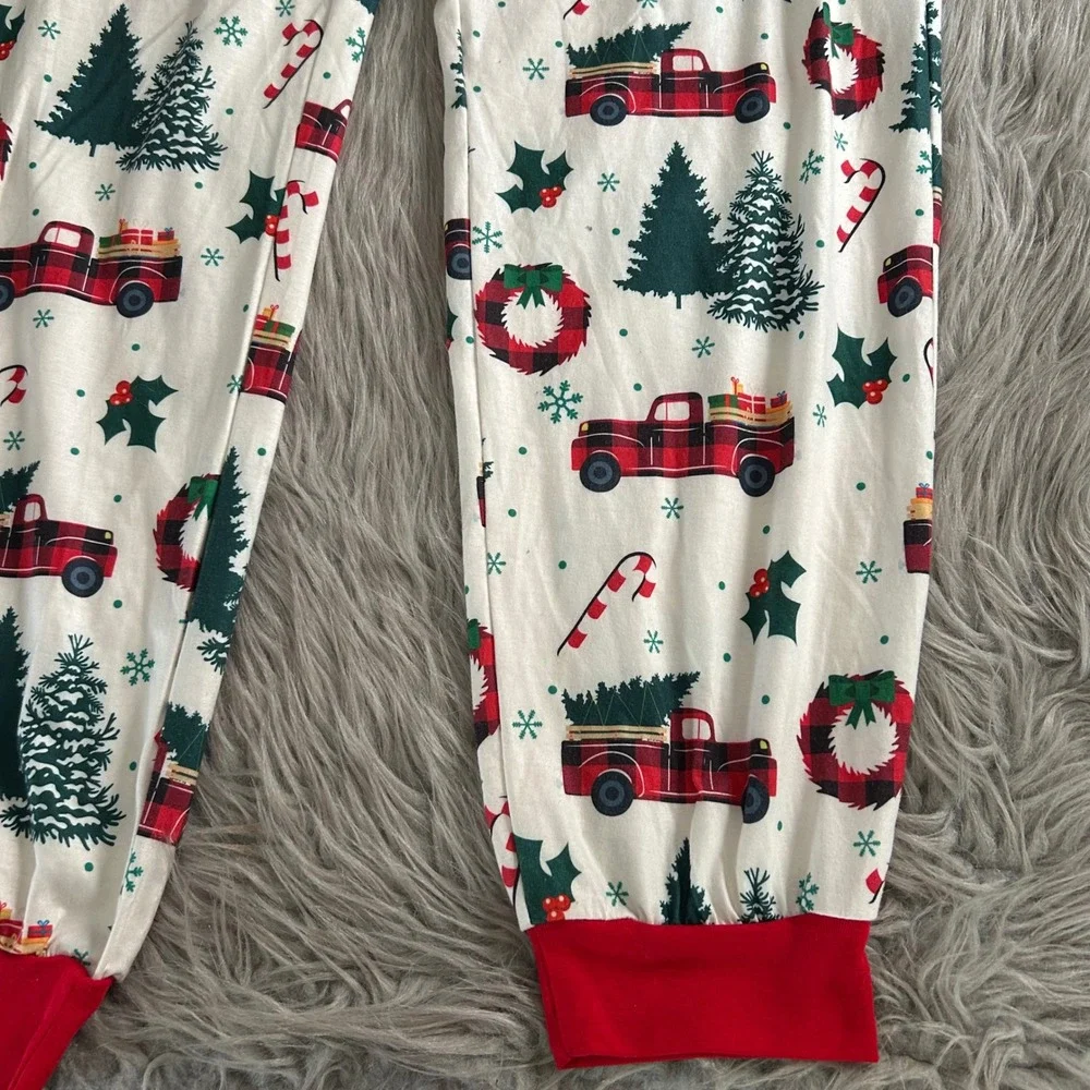 PatPat Christmas Winter Two Piece Pajama‎ Set Mens Size XL White Pajamas Pjs